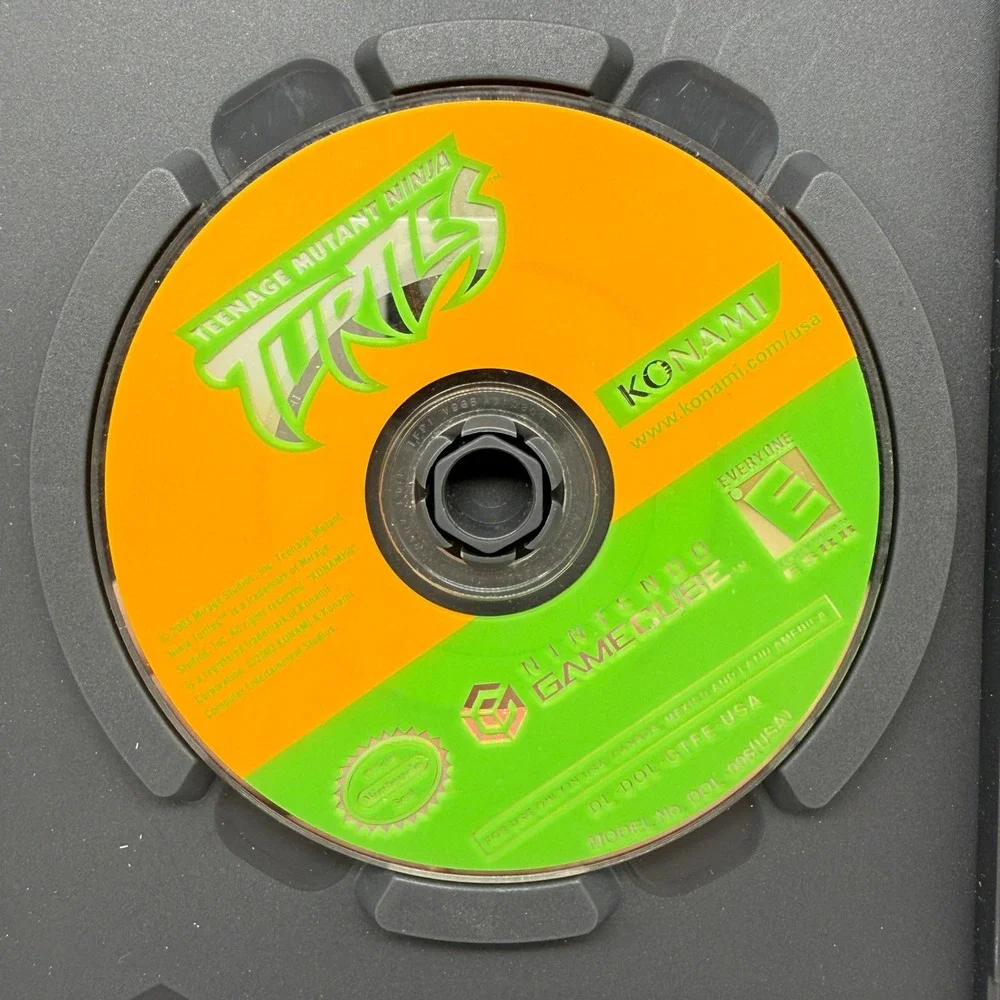 Konami Teenage Mutant Ninja Turtles GameCube NTSC Black Multi Action Beat Em Up